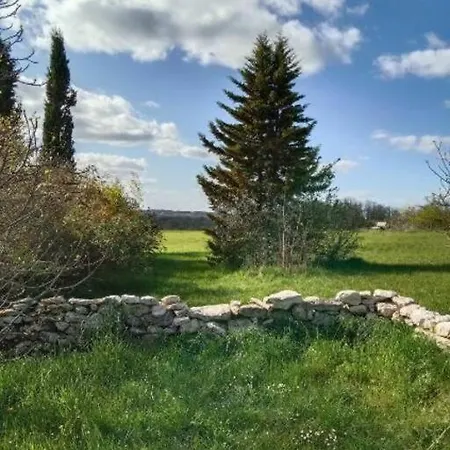 Vakantiehuis Avec Sa Piscine Privative Belveze