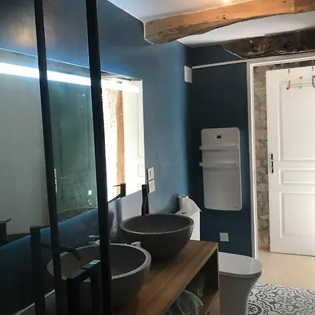 Avec Sa Piscine Privative