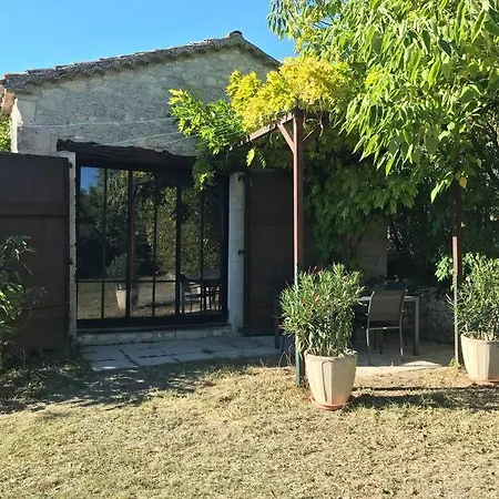 Avec Sa Piscine Privative